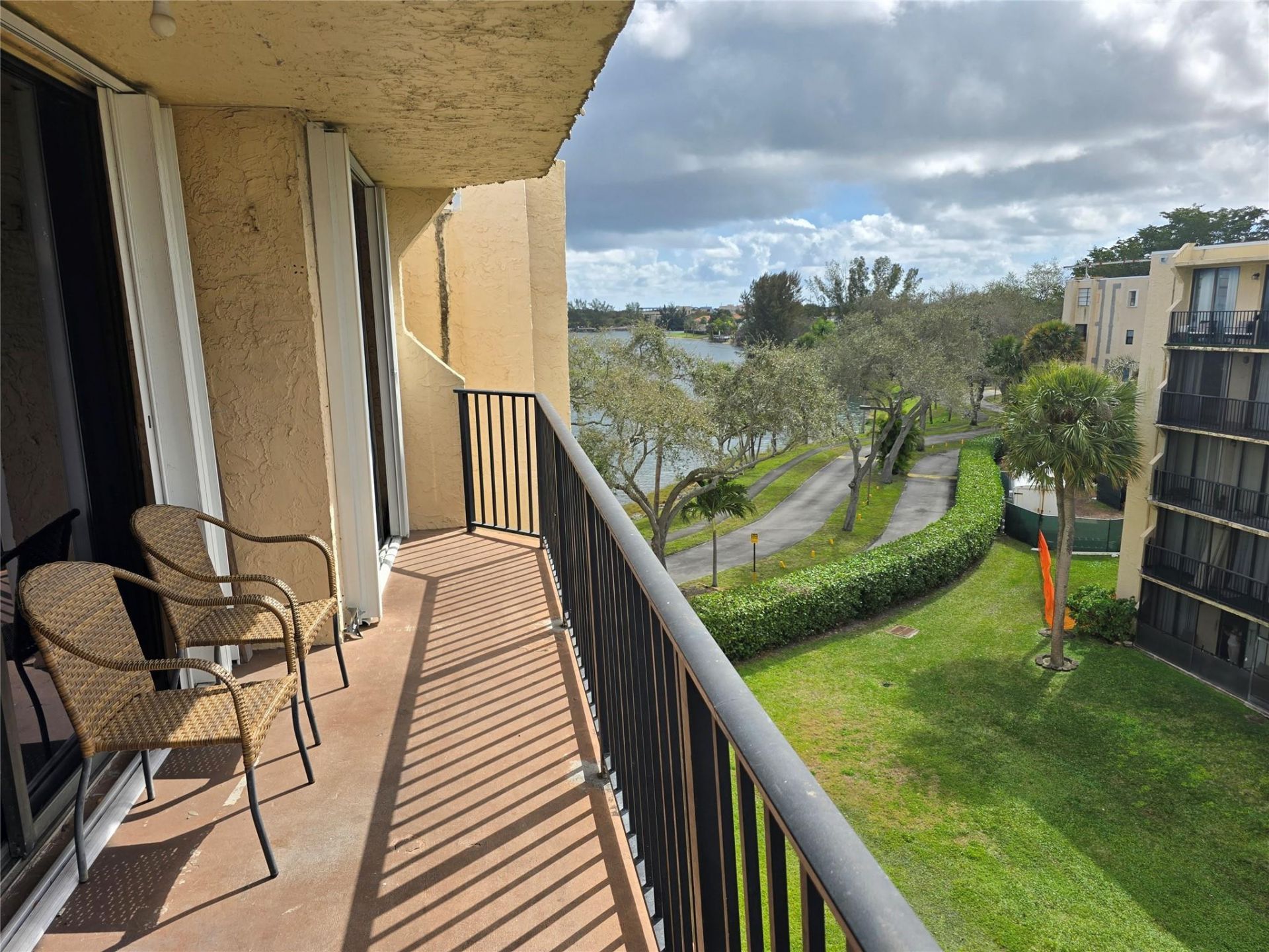 3590 Blue Lake Drive, Unit 504, Pompano Beach, FL 33064 Photo