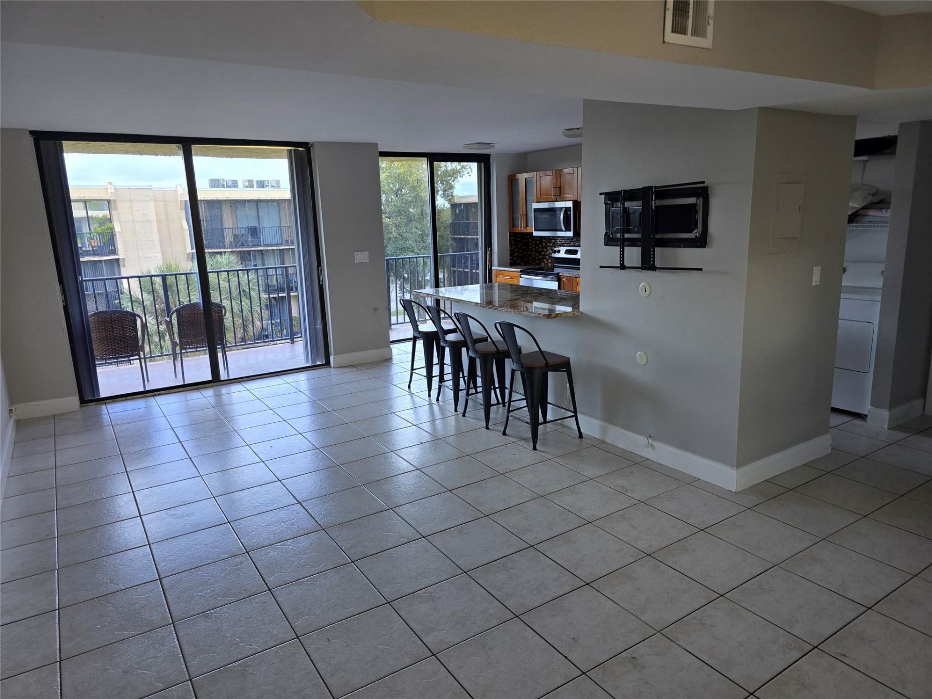 3590 Blue Lake Drive, Unit 504, Pompano Beach, FL 33064 Photo