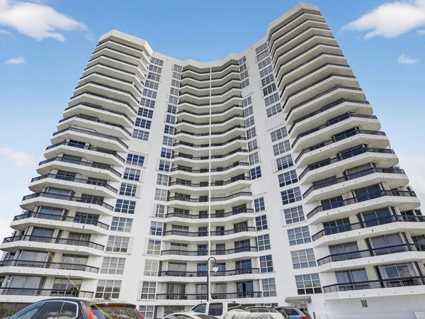 3400 NE 192nd St, Unit 1008, Miami, FL 33180