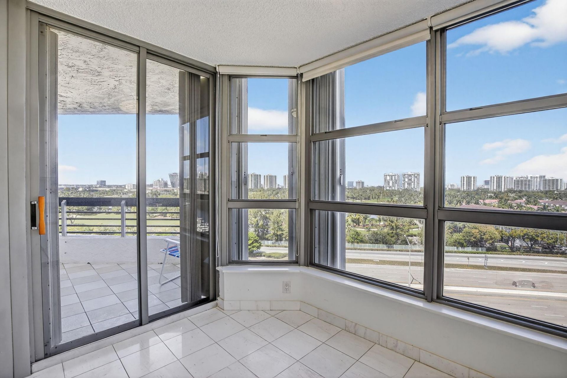 3400 NE 192nd Street, Unit 1008, Miami, FL 33180 Photo