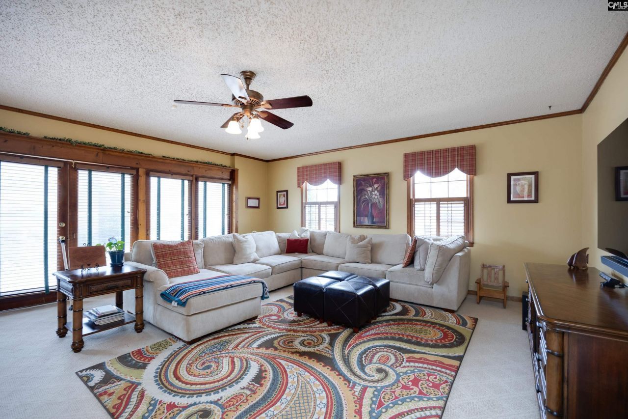 708 Fairway Lane  Photo 16