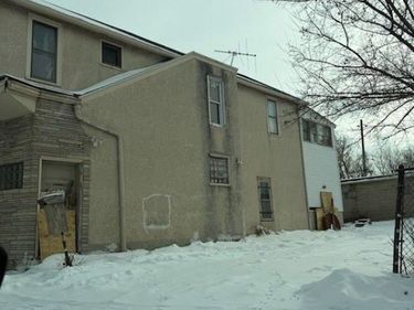 1950 Newton Avenue N, Minneapolis, MN 55411