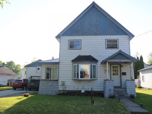 12 Hamilton Place, Richford, VT 05476