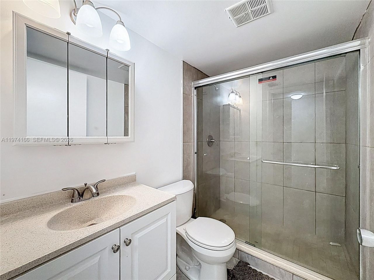 7331 NW 18th St, Unit 202, Margate, FL 33063 Photo