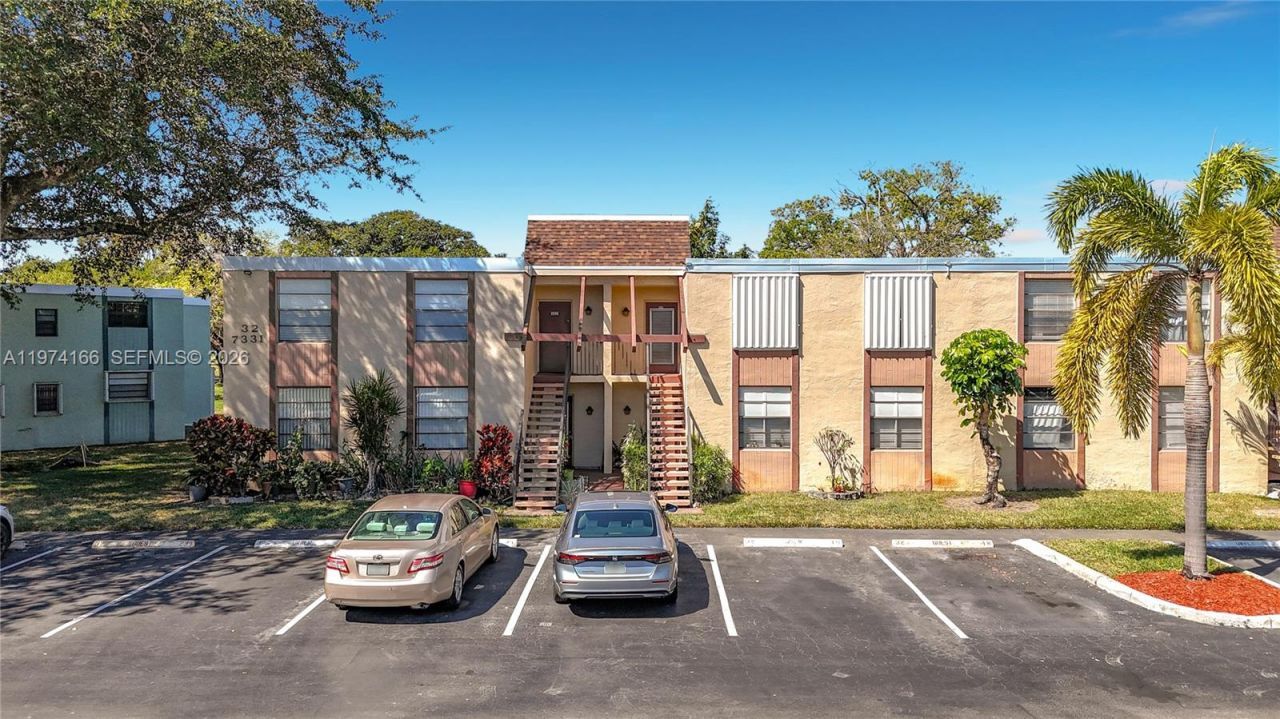 7331 NW 18th St, Unit 202, Margate, FL 33063 Photo