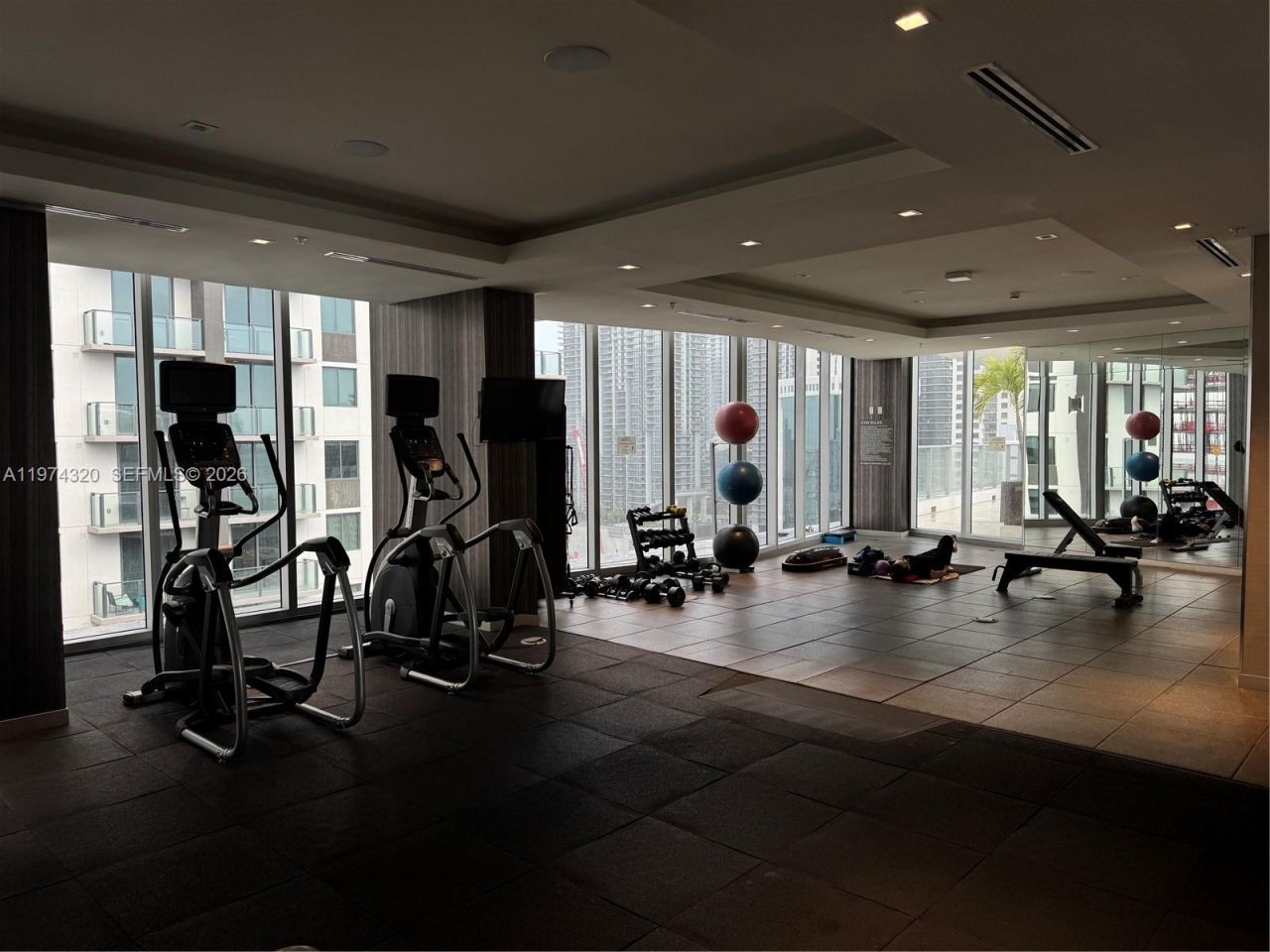 1010 SW 2nd Ave, Unit 1505, Miami, FL 33130 Photo