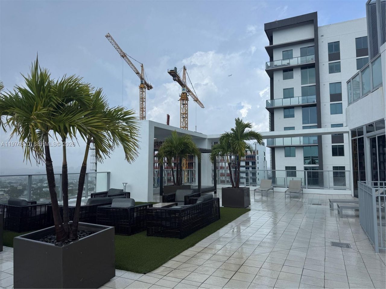 1010 SW 2nd Ave, Unit 1505, Miami, FL 33130 Photo