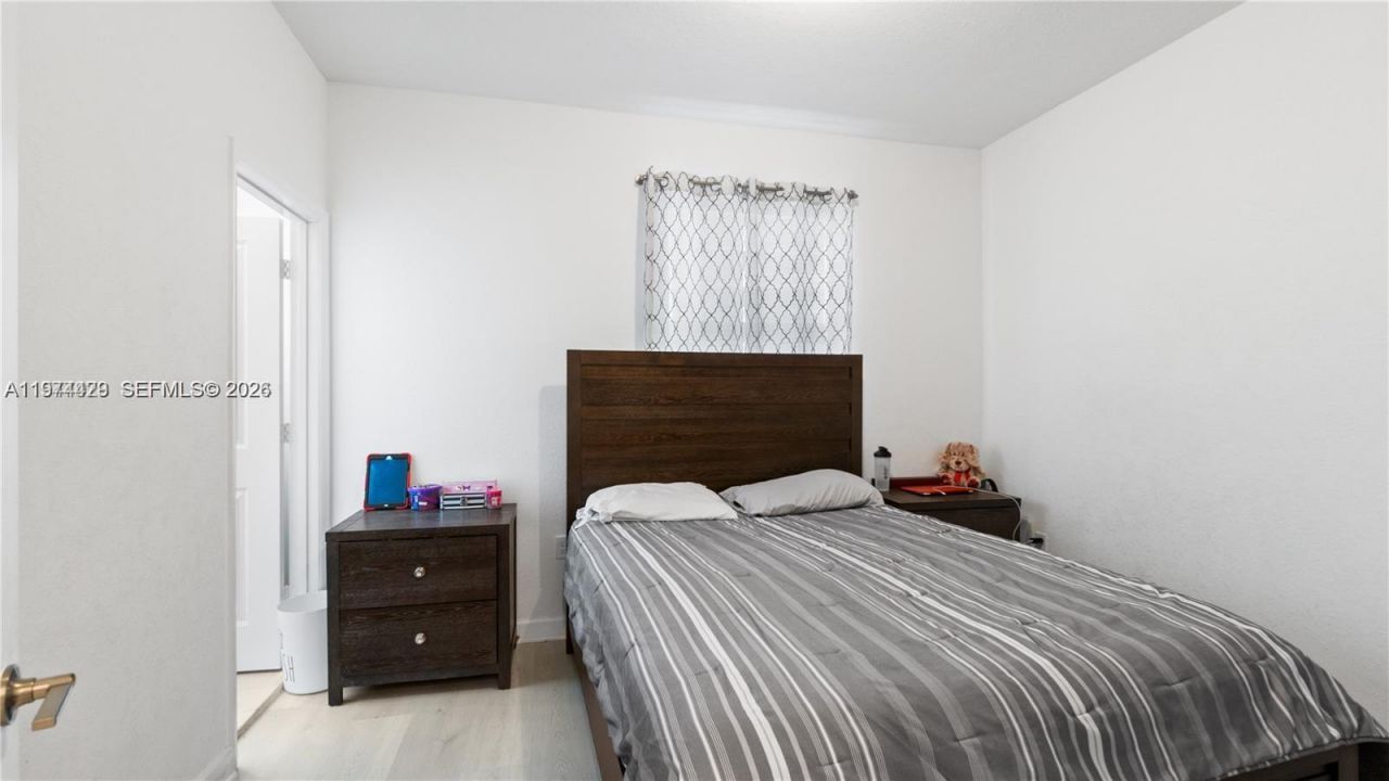 1757 SE 26th Ter , Homestead, FL 33035 Photo