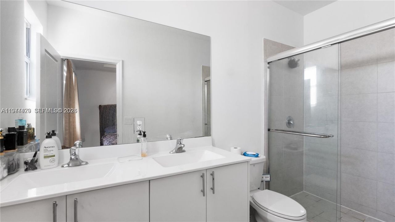 1757 SE 26th Ter , Homestead, FL 33035 Photo