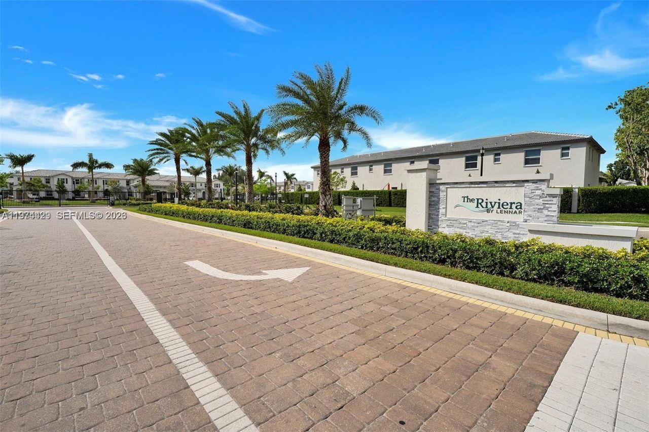 1757 SE 26th Ter , Homestead, FL 33035 Photo