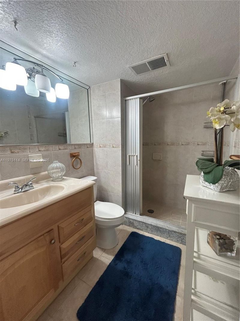 8962 S Hollybrook Blvd, Unit 202, Pembroke Pines, FL 33025 Photo