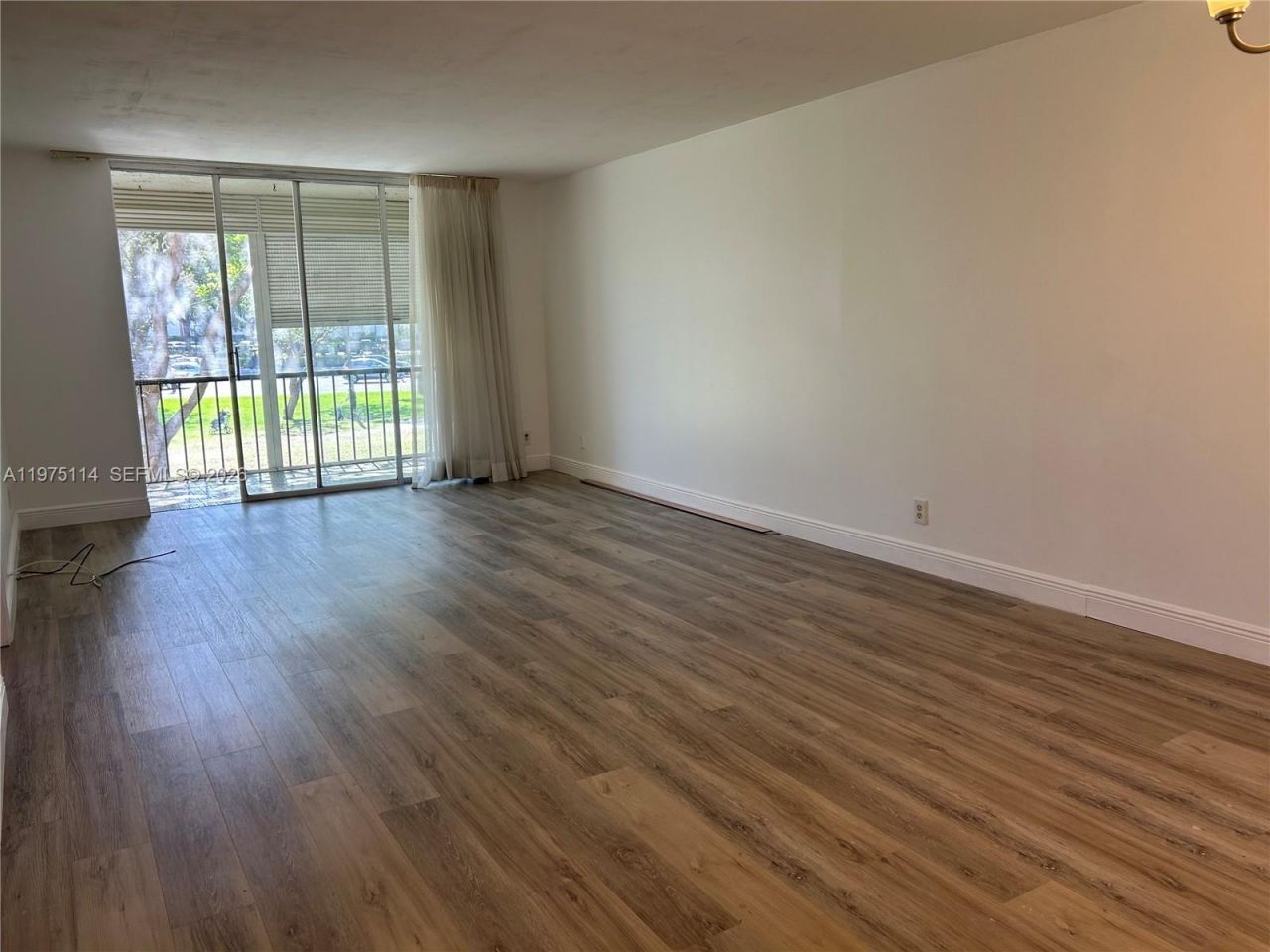8962 S Hollybrook Blvd, Unit 202, Pembroke Pines, FL 33025 Photo