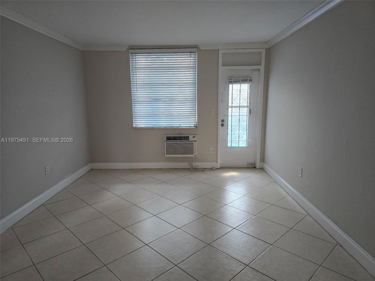 441 Collins Ave , Unit 19, Miami Beach, FL 33139 Photo