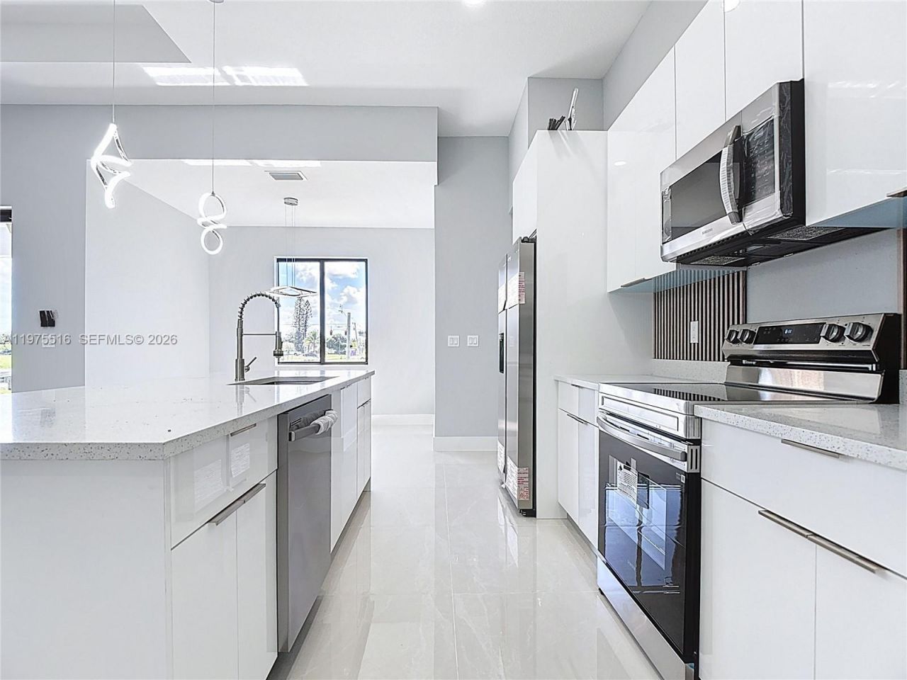 920 Rita N , Lehigh Acres, FL 33971 Photo