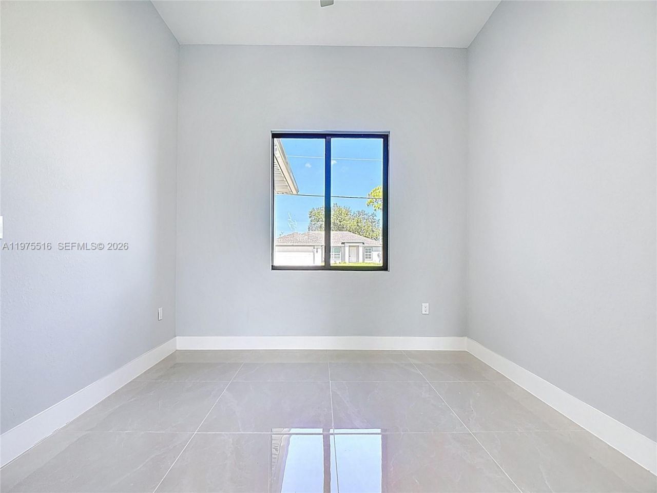 920 Rita N , Lehigh Acres, FL 33971 Photo