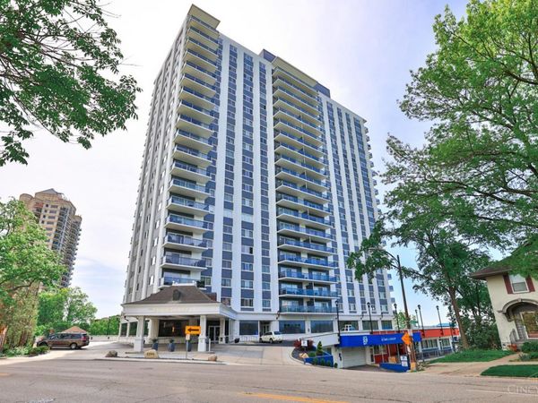 2200 Victory Parkway, Unit 2103, Cincinnati, OH 45206