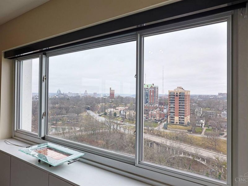 2200 Victory Parkway, Unit 2103, Cincinnati, OH 45206 Photo 23