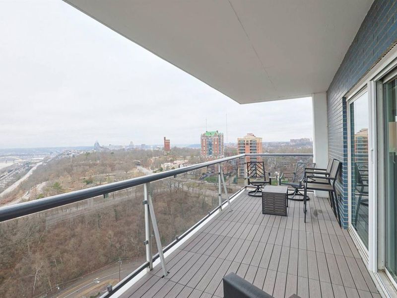 2200 Victory Parkway, Unit 2103, Cincinnati, OH 45206 Photo 24
