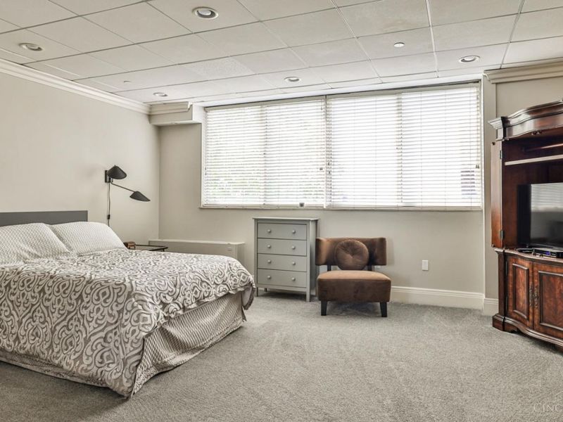 2200 Victory Parkway, Unit 2103, Cincinnati, OH 45206 Photo 32