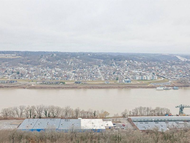 2200 Victory Parkway, Unit 2103, Cincinnati, OH 45206 Photo 42