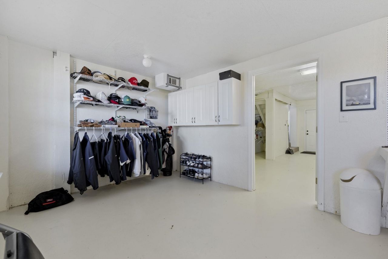 4616 Eyerly St. Photo 28