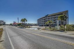 215 Atlantic Ave.  photo 4