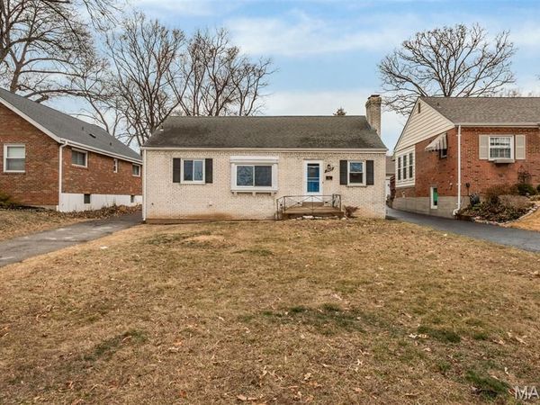 7819 Kenridge Lane , St Louis, MO 63119