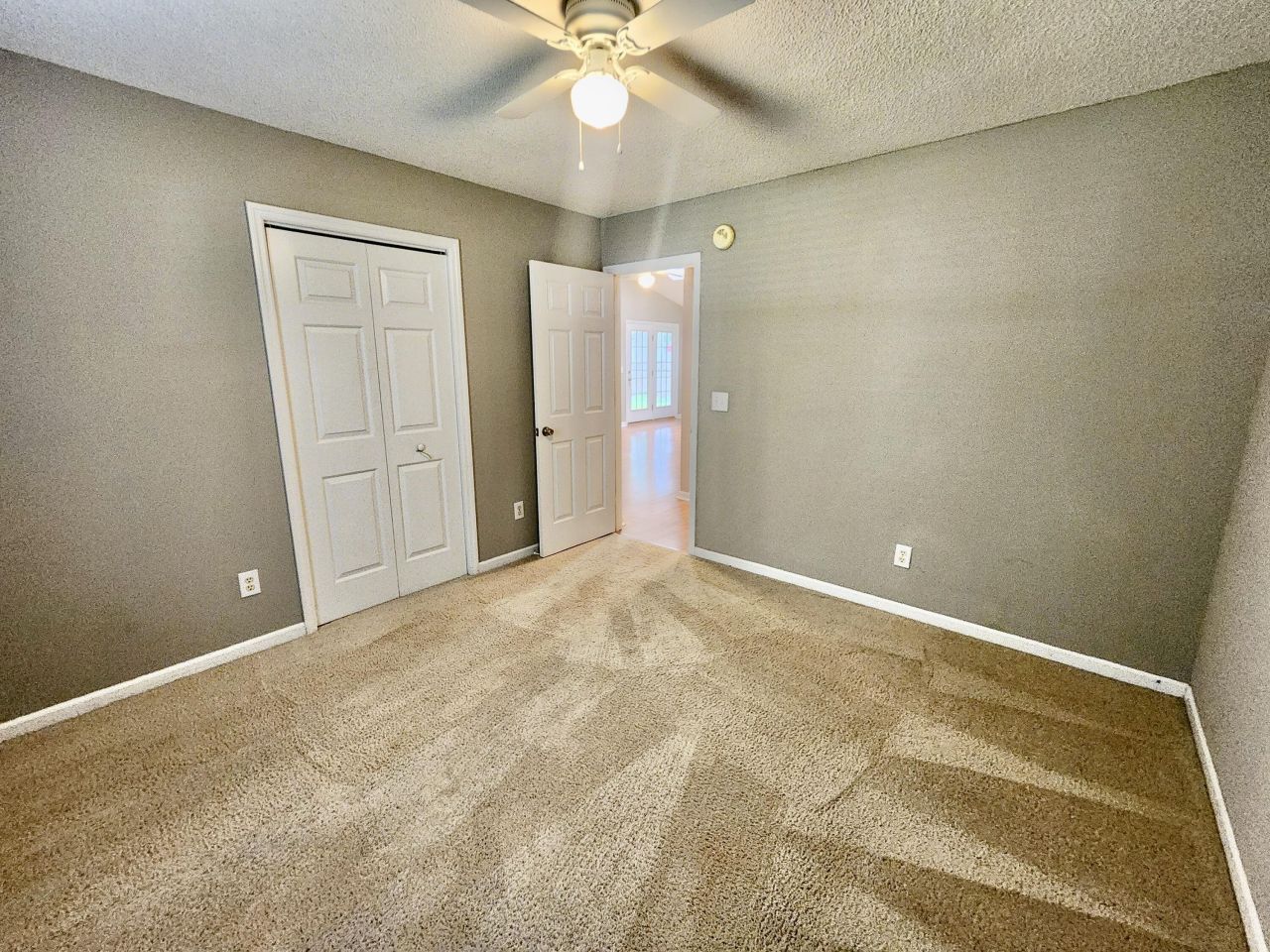 1914 Cedar Petal Lane Photo 20