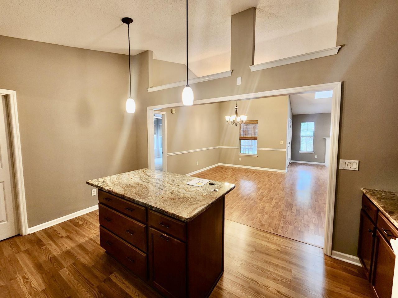 1914 Cedar Petal Lane Photo 4