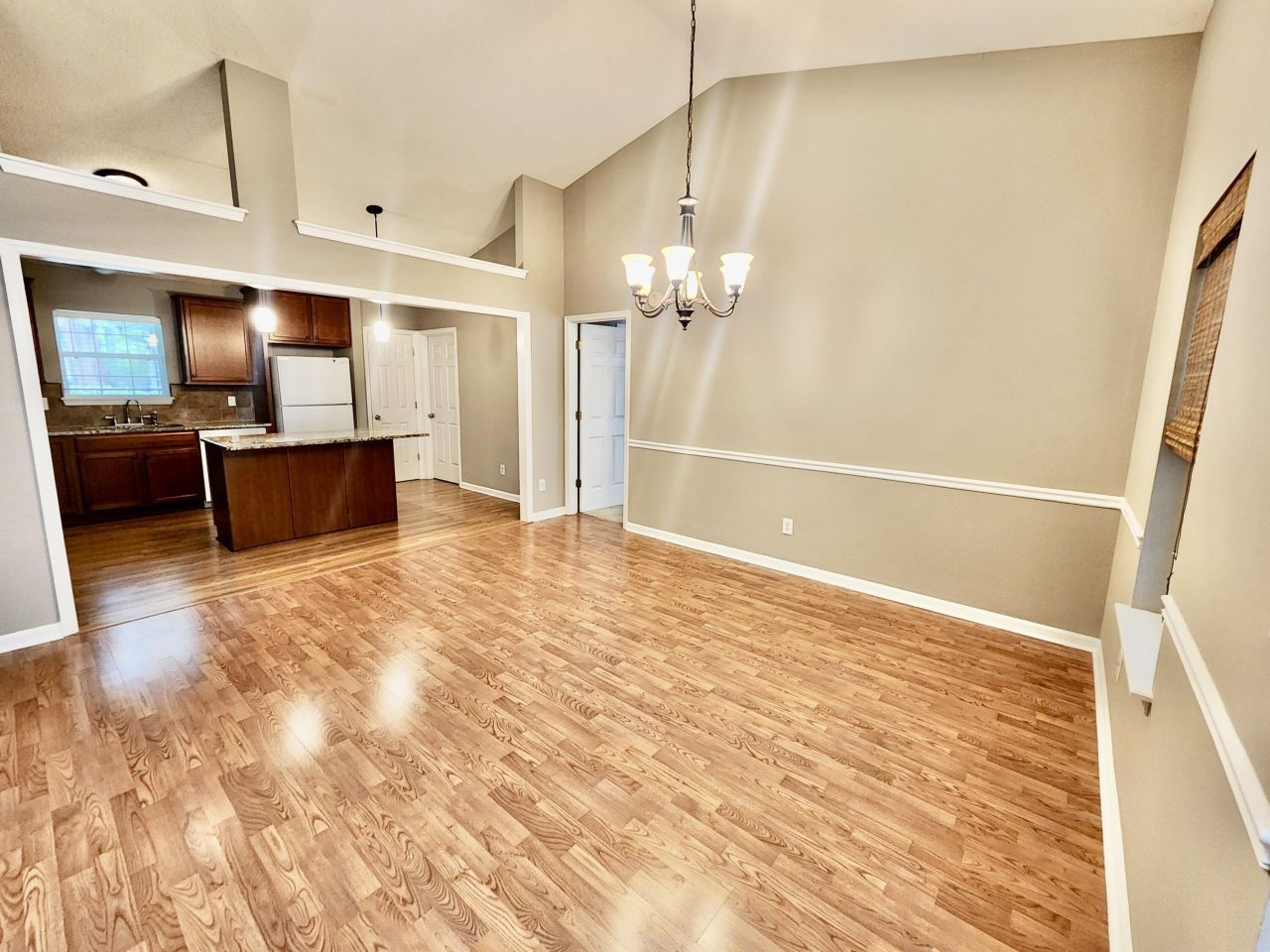 1914 Cedar Petal Lane Photo 7