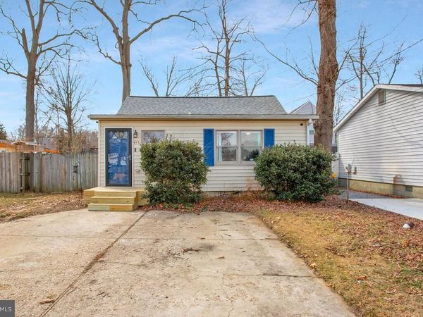 411 HIGHLAND DRIVE, EDGEWATER, MD 21037