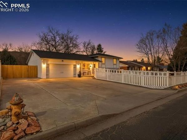 2120 Woodburn Street, Colorado Springs, CO 80906