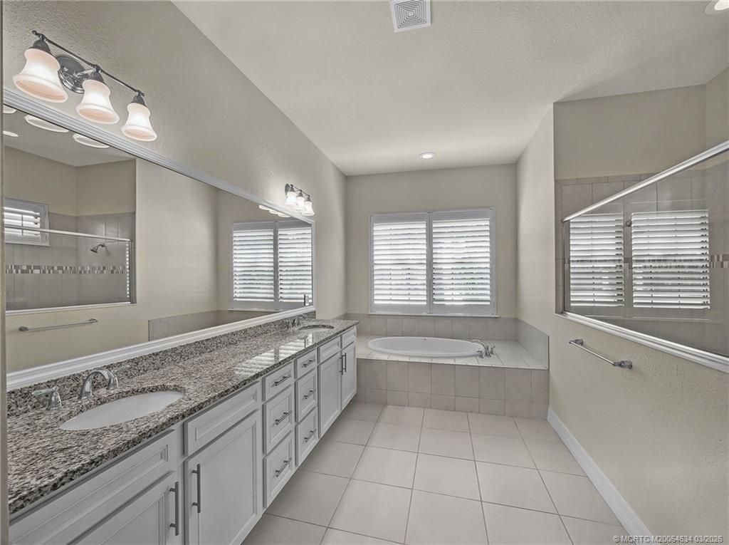 724 SW Sea Green Street, Palm City, FL 34990 Photo