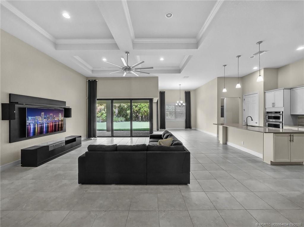 724 SW Sea Green Street, Palm City, FL 34990 Photo