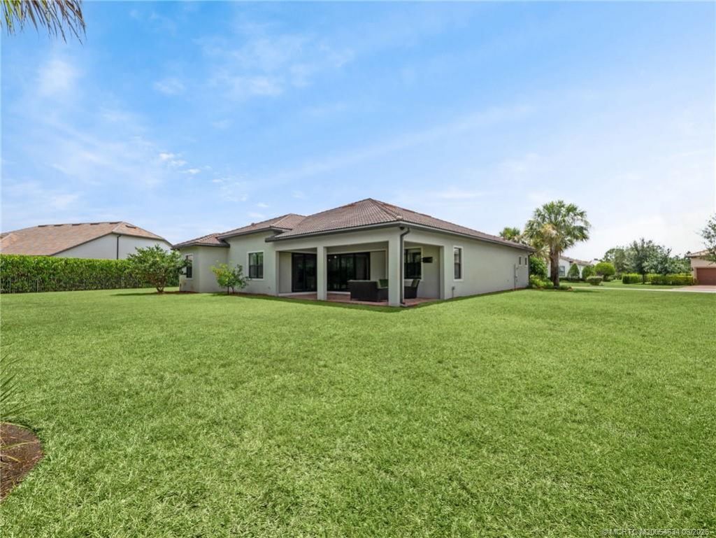 724 SW Sea Green Street, Palm City, FL 34990 Photo