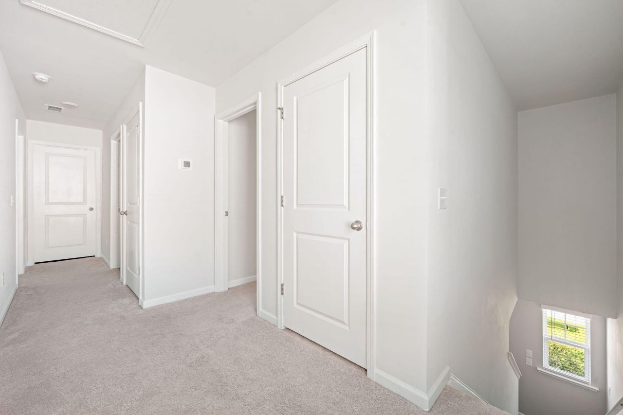 141 Sweet Cherry Lane Photo 15