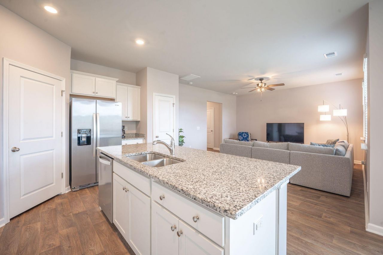 141 Sweet Cherry Lane Photo 18