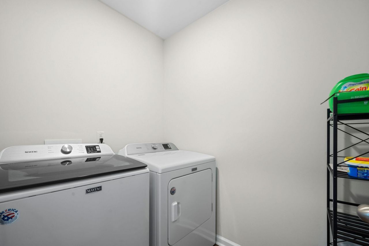 141 Sweet Cherry Lane Photo 25