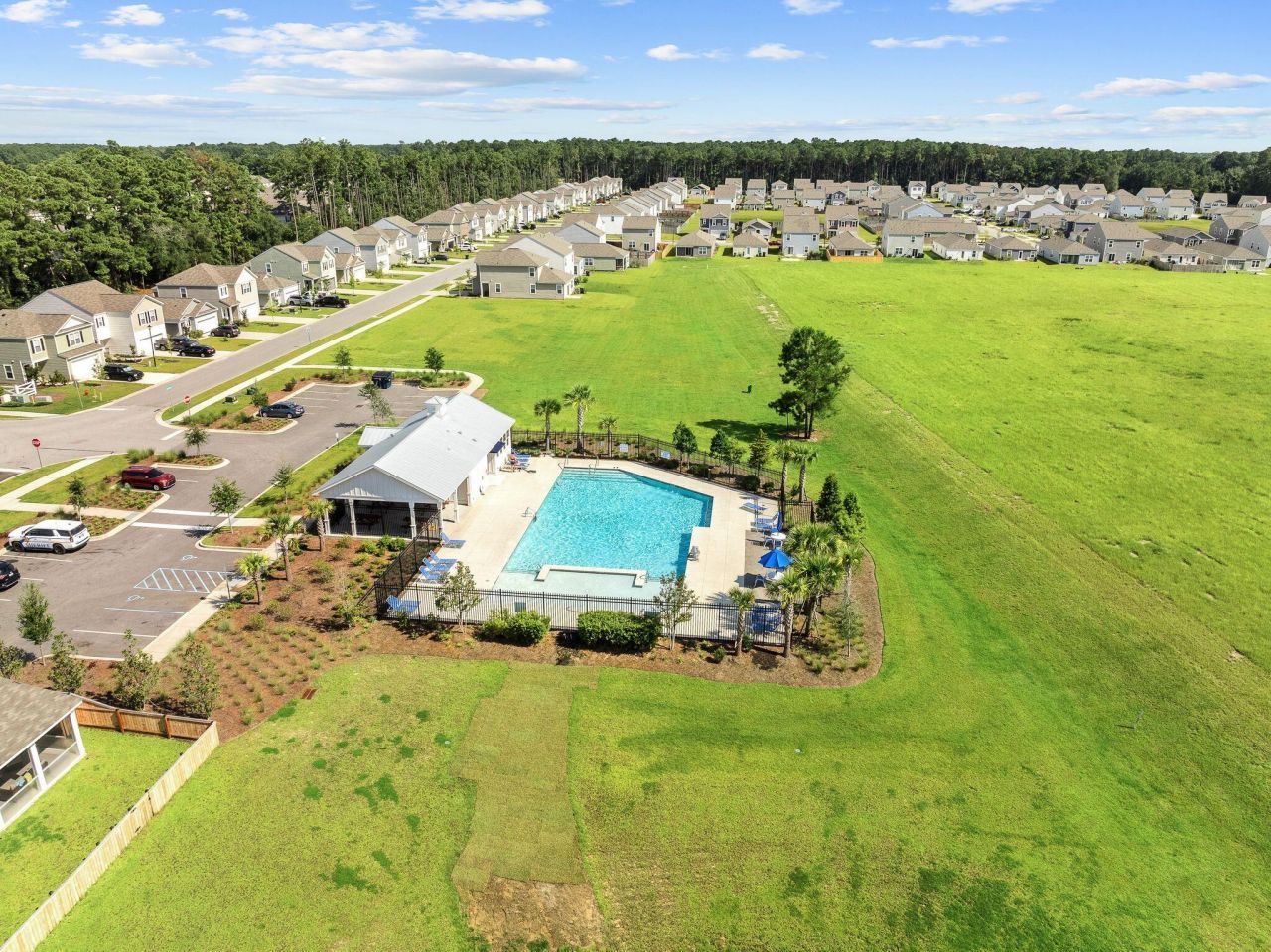 141 Sweet Cherry Lane Photo 31