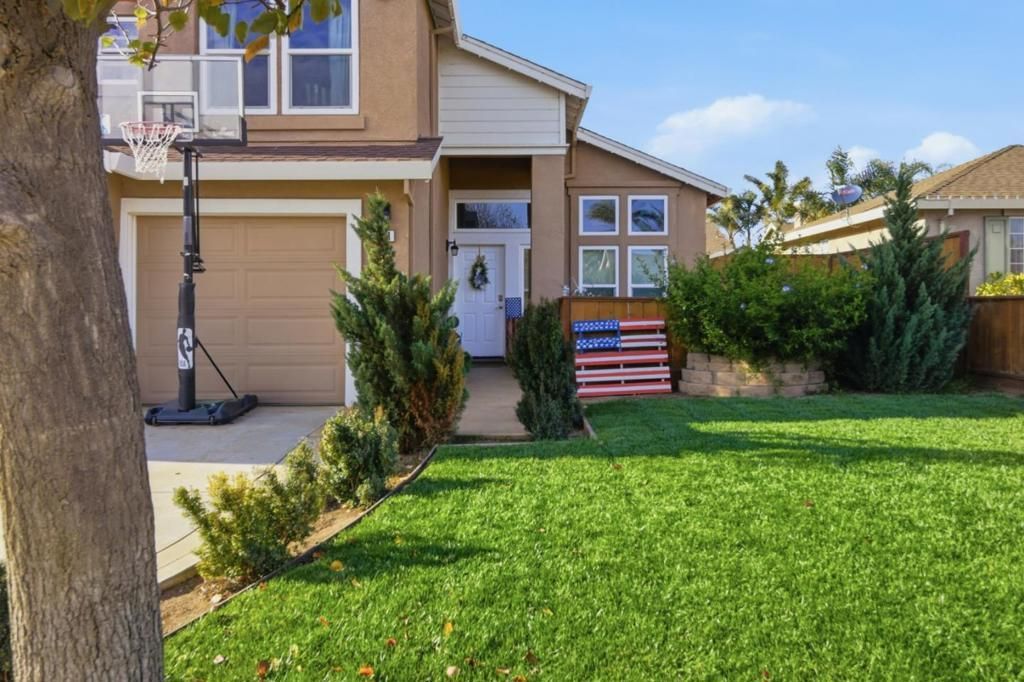 1421 Burgundy Way, Gonzales, CA 93926 Main Photo