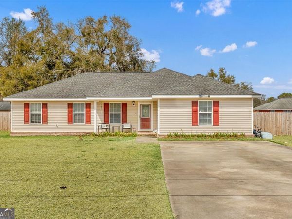 3597 Arnall Drive, Allenhurst, GA 31301