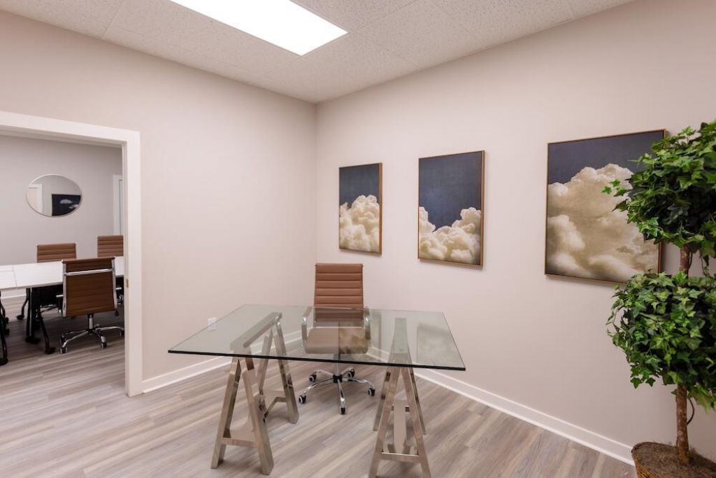 1525/27/29 Sam Rittenberg Boulevard Photo 11