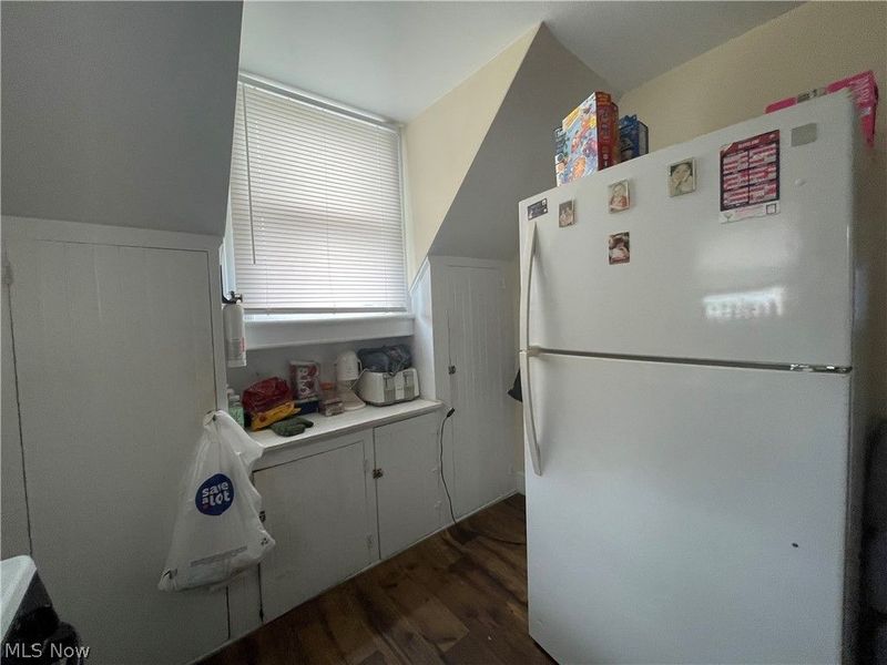 9300 Madison Avenue , Cleveland, OH 44102 Photo 9