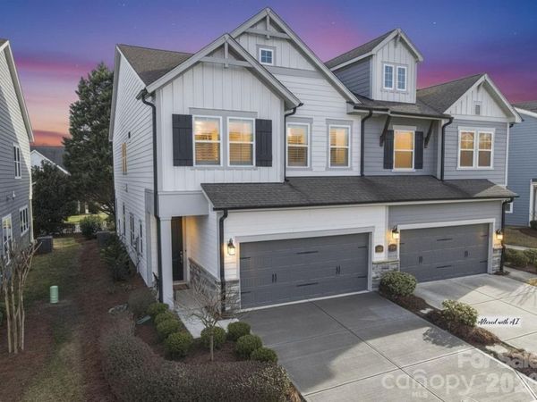 11101 Cobb Creek Court, Charlotte, NC 28277