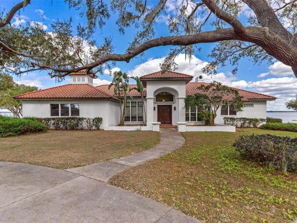 38230 YALE CIRCLE , LEESBURG, FL 34788