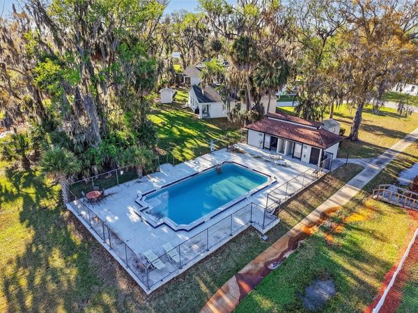 913 BELLE OAK DRIVE, LEESBURG, FL 34748