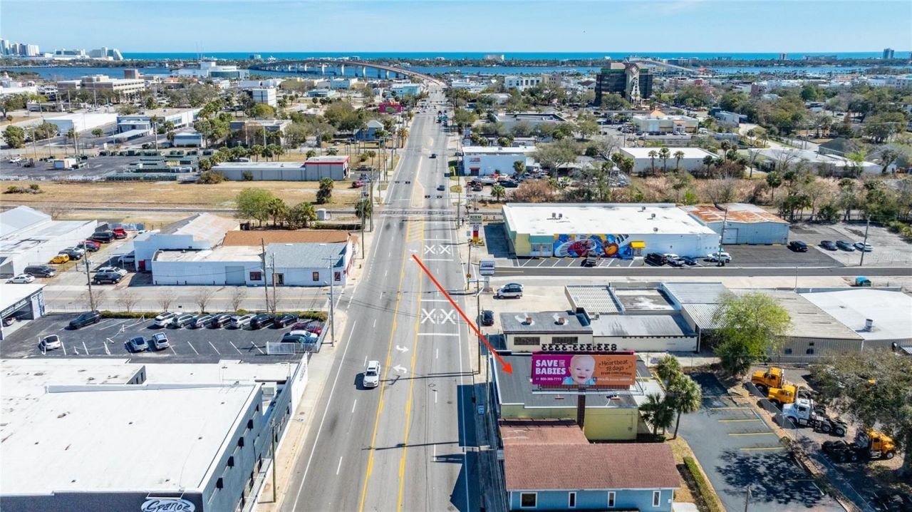 517 W International Speedway Boulevard, Daytona Beach, FL 32114 Photo