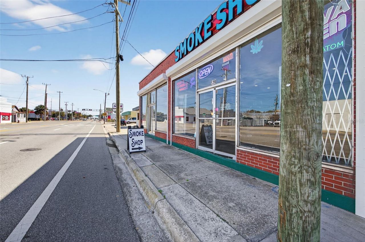 517 W International Speedway Boulevard, Daytona Beach, FL 32114 Photo