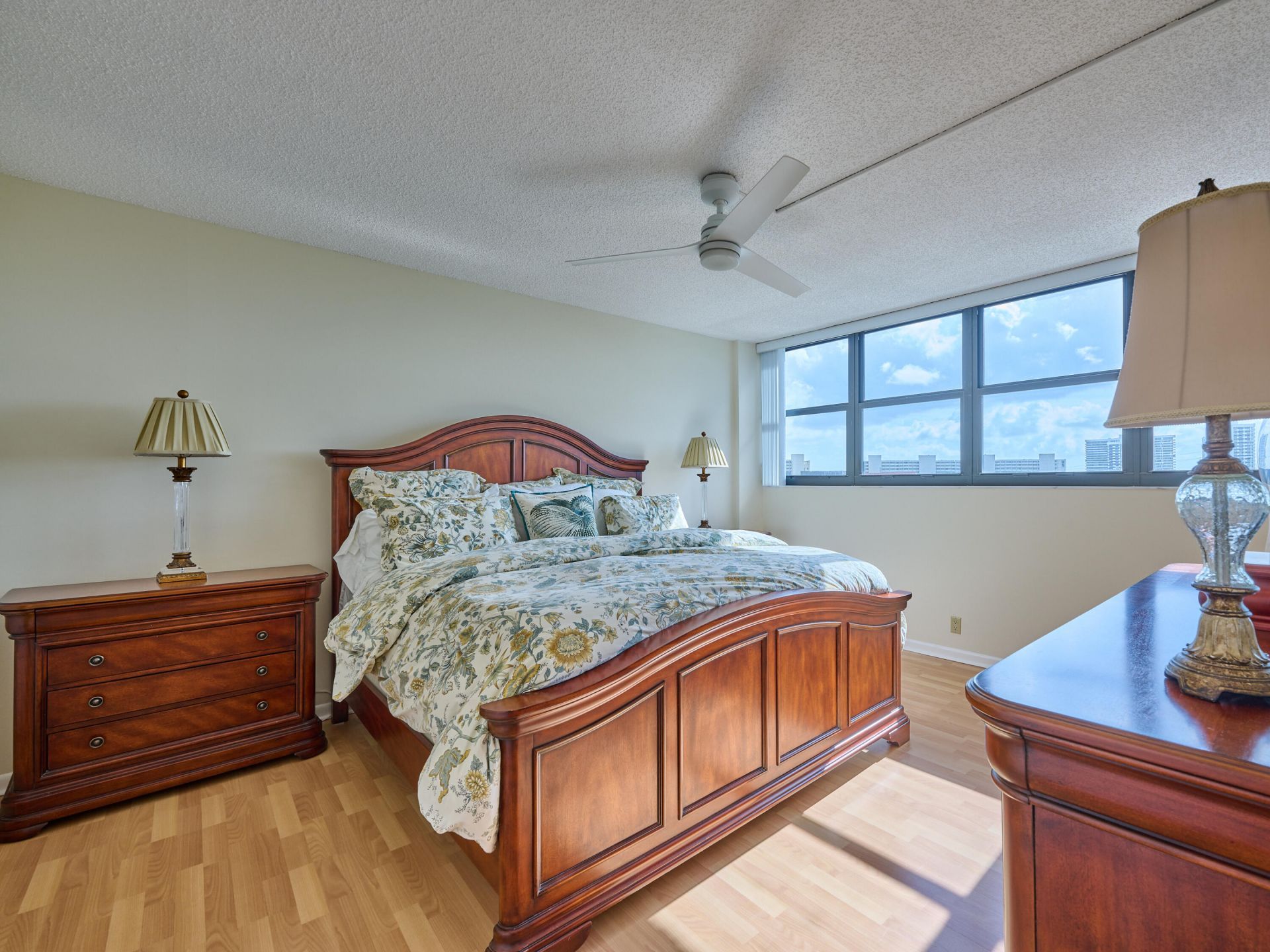 336 Golfview Road, Unit 605, North Palm Beach, FL 33408 Photo