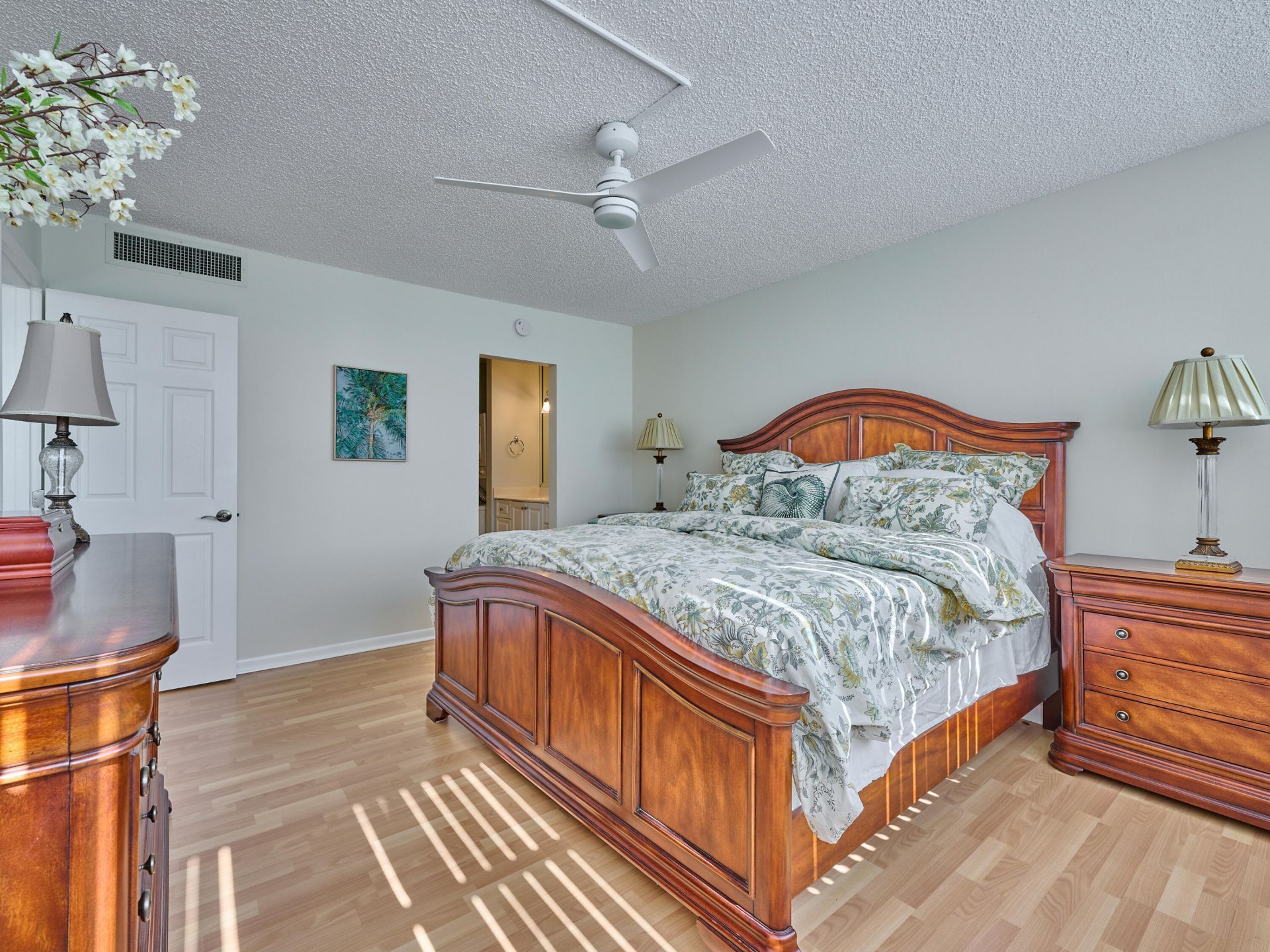 336 Golfview Road, Unit 605, North Palm Beach, FL 33408 Photo